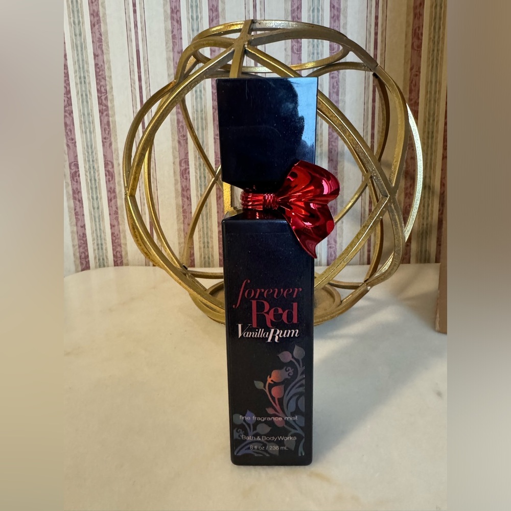 Bath & Body Works Forever Red Vanilla Rum Fine Fragrance Mist Rare Discontinued
